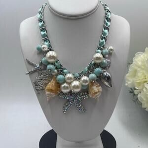 Chunky Seafoam Ribbon Silver Tone Pave Starfish Shells‎ Faux Pearls Necklace